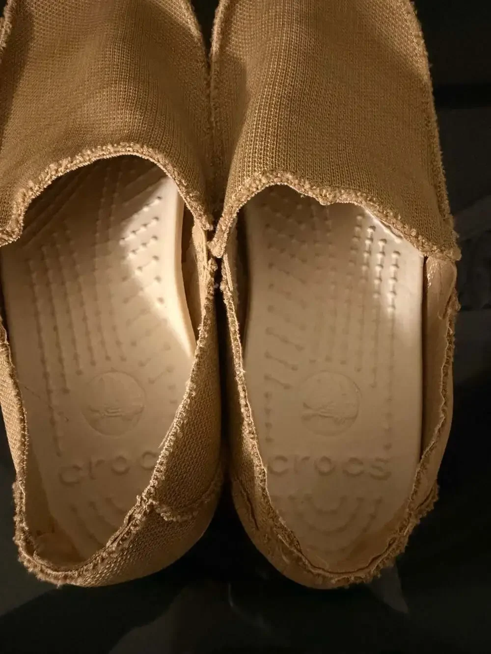 Crocs Men's Santa Cruz Canvas Slip-On Loafer Khaki Beige Size 9
